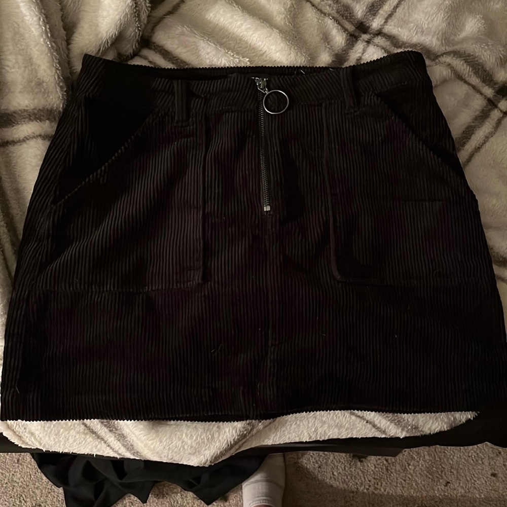 Black skirt